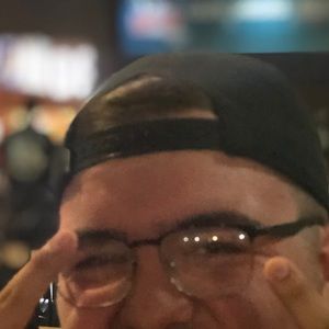 Meet your Posher, Rene